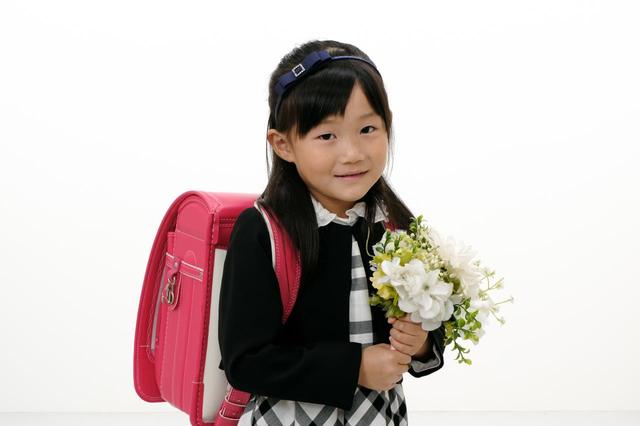 スタジオマリオ八戸城下店 入学 りおなちゃん 八戸 城下店 青森県 七五三 お宮参りの記念写真ならスタジオマリオ