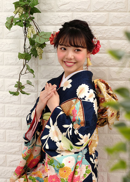 小田原で成人式写真を撮るならスタジオマリオ 式典当日予約も好評 小田原 富水店 神奈川県 七五三 お宮参りの記念写真ならスタジオマリオ