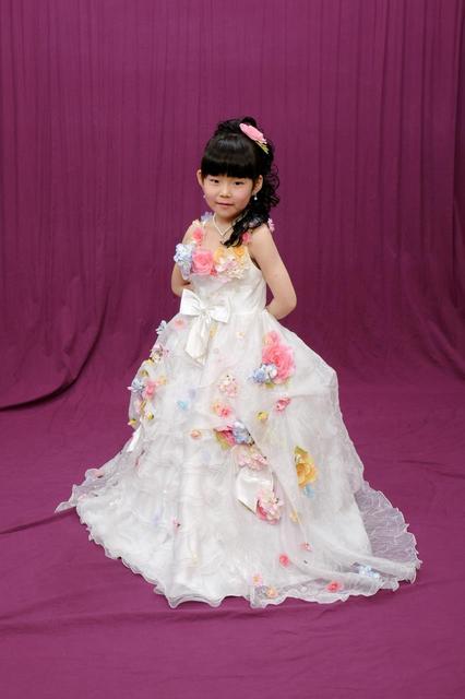 ゆりあちゃんのお誕生日写真 スタジオマリオアピタ新潟西店 新潟 アピタ新潟西店 新潟県 七五三 お宮参りの記念写真ならスタジオマリオ