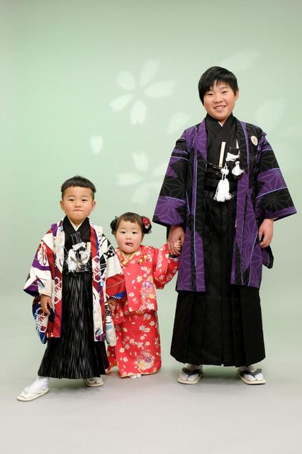 記念撮影 ひときくん いさきくん にことちゃん マリオ藤枝田沼店 藤枝 田沼店 静岡県 七五三 お宮参りの記念写真ならスタジオマリオ
