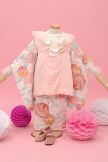 【ファンシー】3歳コーディネート全身.JPG