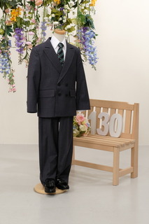 130スーツ緑.JPG