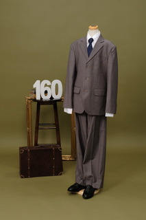 160スーツ.JPG