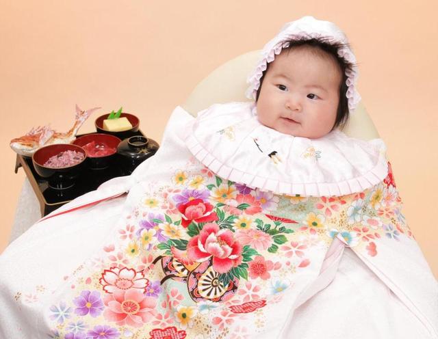 3 28 お宮参り 百日祝い みおりちゃん マリオ八幡下上津役店 八幡 下上津役店 福岡県 七五三 お宮参りの記念写真ならスタジオマリオ