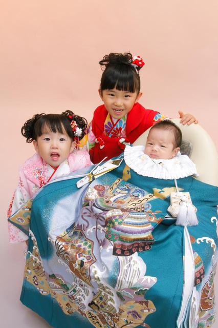 8 6 お宮参り撮影 じゅまるくん いろはちゃん ゆなちゃん 唐津店 佐賀県 七五三 お宮参りの記念写真ならスタジオマリオ