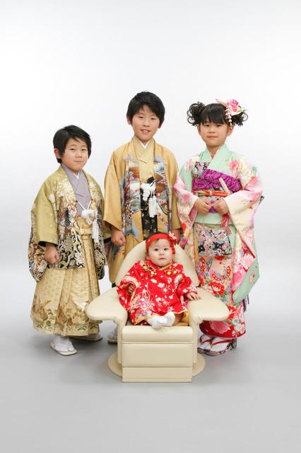 記念撮影 はやてくん じゅんやくん ひなちゃん みずきちゃん 鹿屋店 鹿児島県 七五三 お宮参りの記念写真ならスタジオマリオ